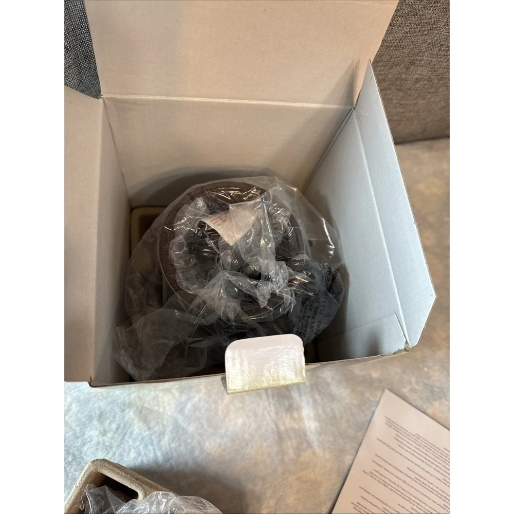 NEW Scentsy URBAN EARTH (Brown) Premium Electric Wax Warmer - RETIRED 1100-23175